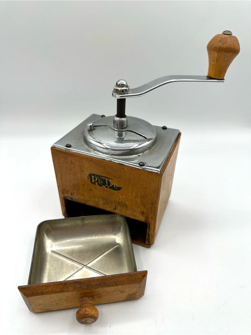 PE DE Peter Dienes Coffee Grinder circa 1930. Vintage